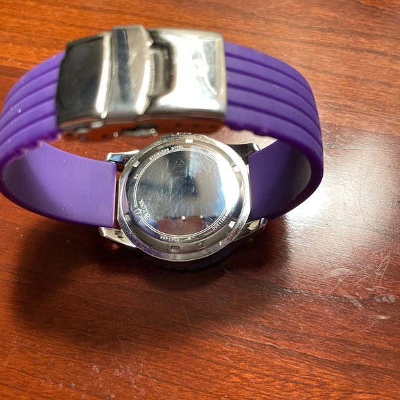 Bulova Sport Japanese Quartz (Battery-Powered) Silver Dial Men's Watch - Picture 6 of 6